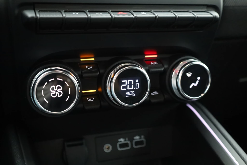 Renault Clio – foto 24
