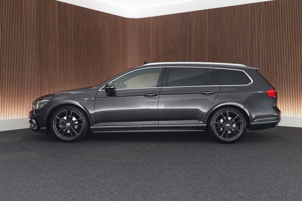 Volkswagen Passat – foto 2