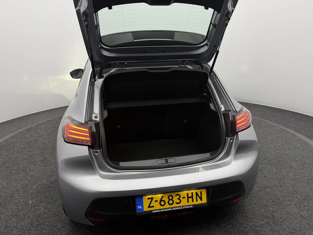Peugeot e-208 – foto 28