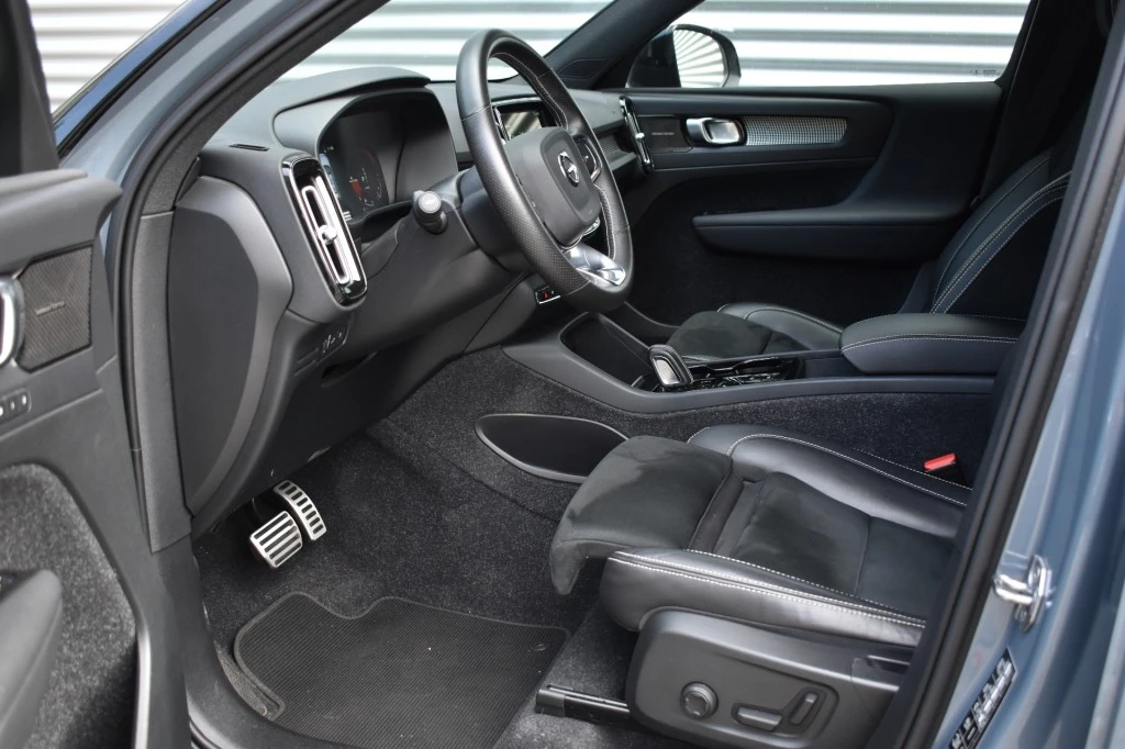Volvo XC40 – foto 8