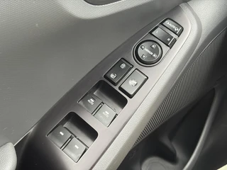 Hyundai IONIQ – thumbnail 33