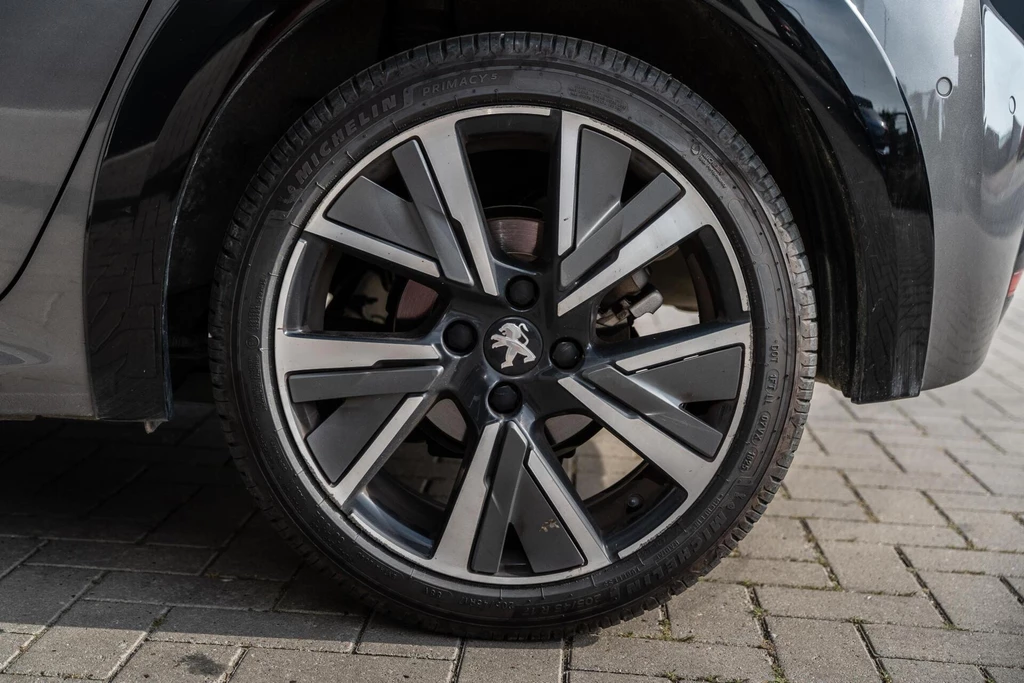 Peugeot 208 – foto 19