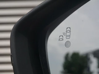 Peugeot 208 – thumbnail 8