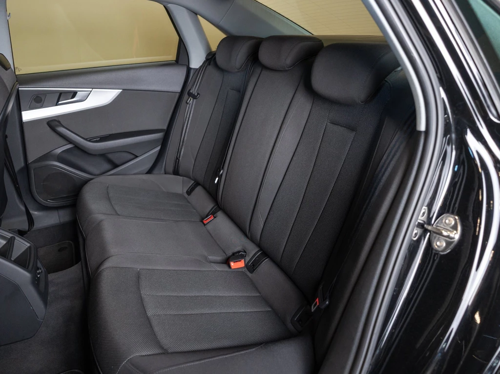 Audi A4 – foto 25