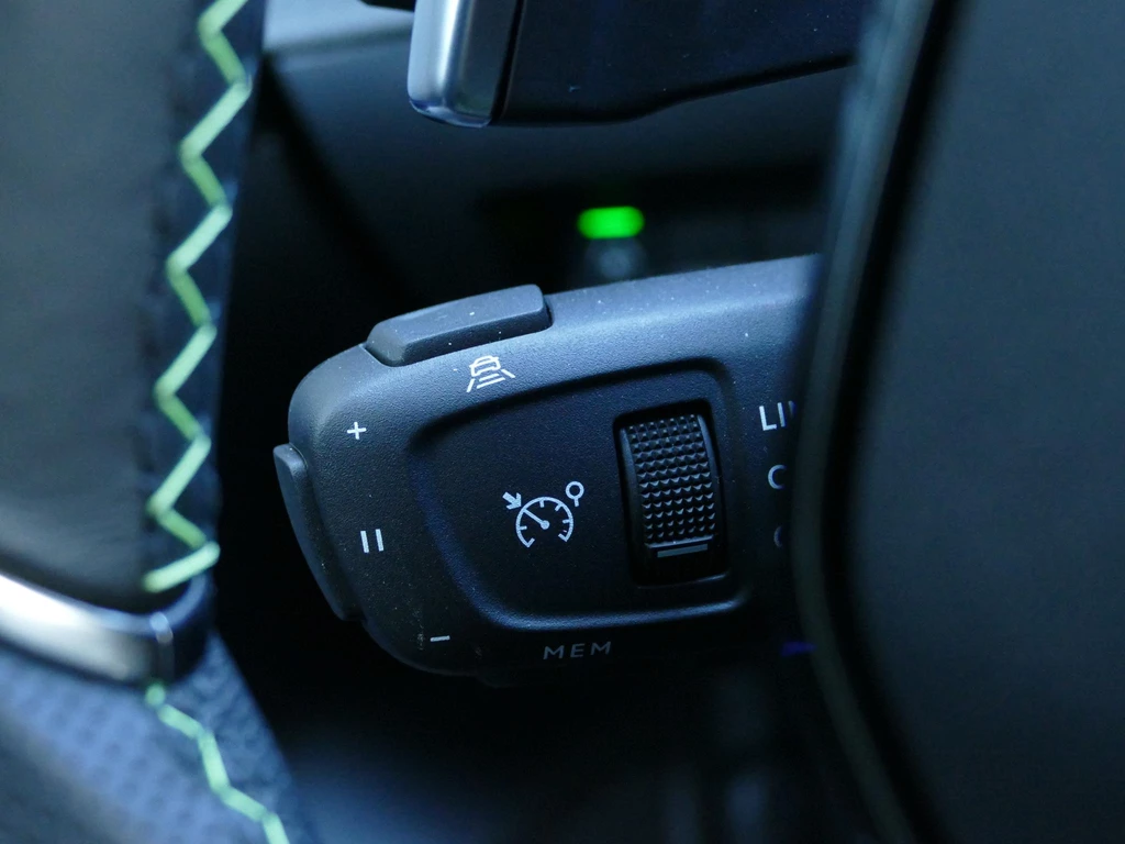 Peugeot 208 – foto 9