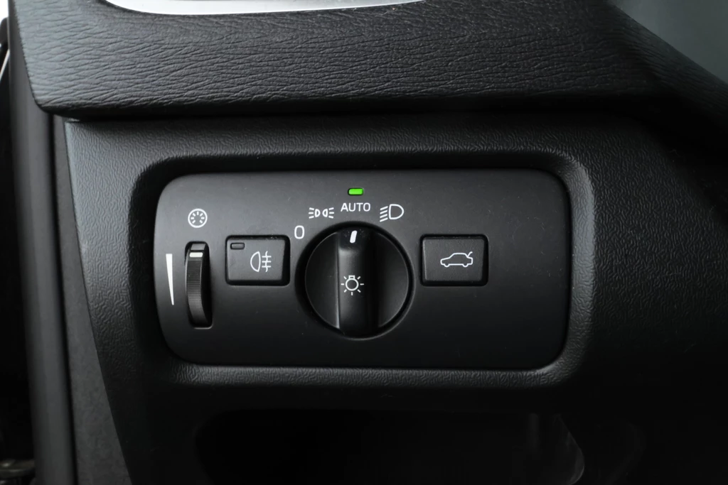 Volvo V40 – foto 11