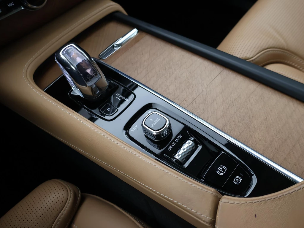 Volvo XC90 – foto 39