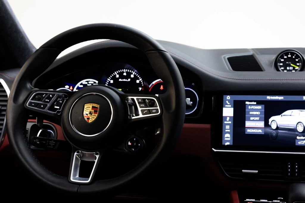 Porsche Cayenne – foto 13