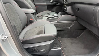 Ford Kuga – thumbnail 15