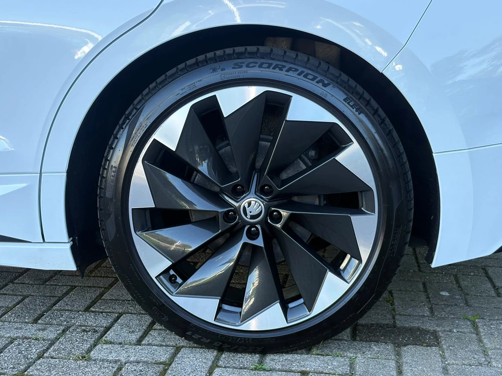 Škoda Enyaq iV – foto 9