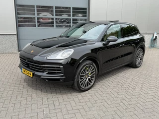 Porsche Cayenne – thumbnail 1