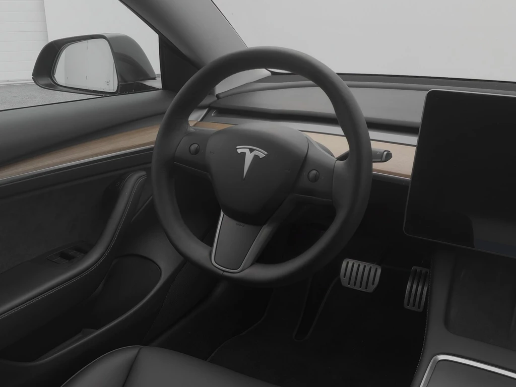 Tesla Model 3 – foto 24