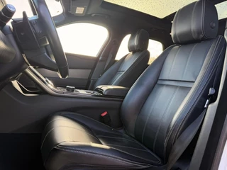 Land Rover Range Rover Velar – thumbnail 17