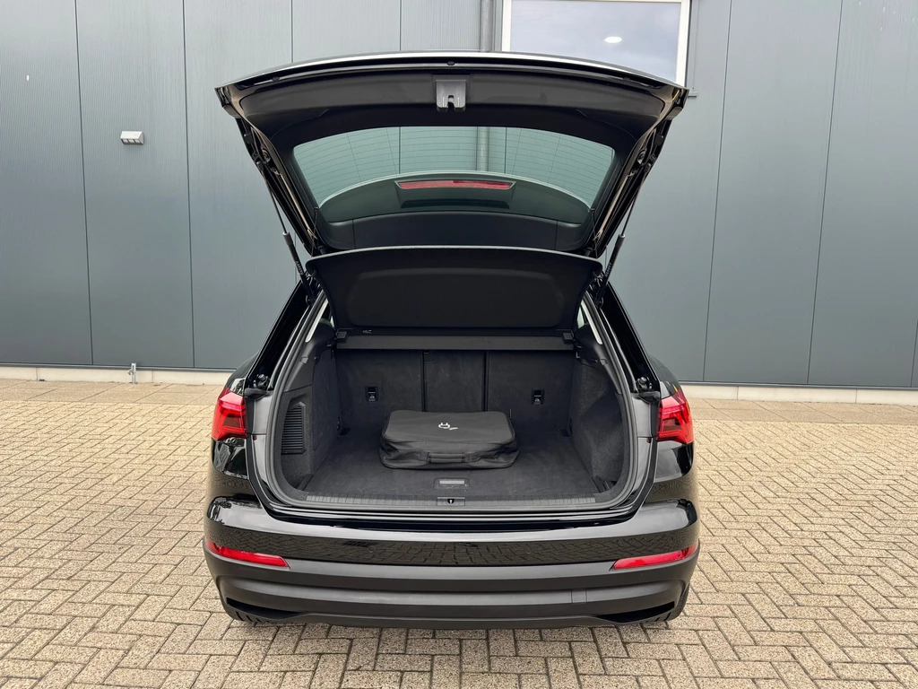 Audi Q3 – foto 12