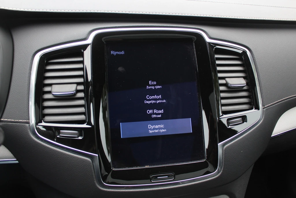 Volvo XC90 – foto 27