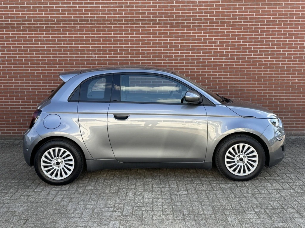 Fiat 500e – foto 10