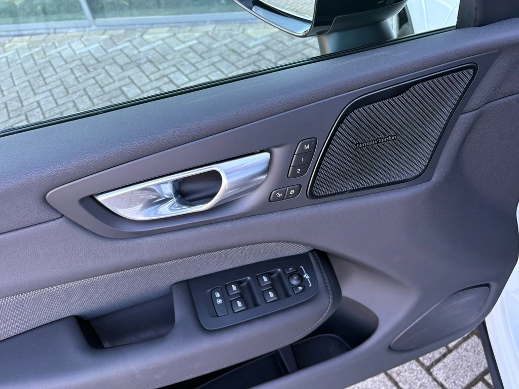 Volvo XC60 – foto 21