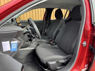 Peugeot 208 – thumbnail 8