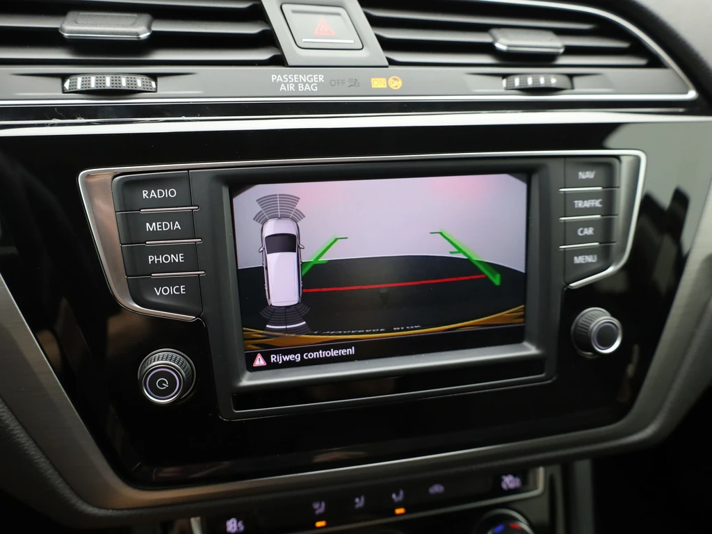 Volkswagen Touran – foto 19
