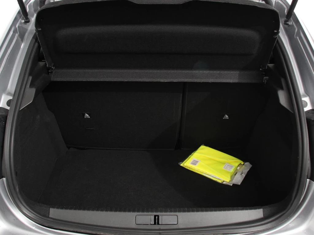 Peugeot 208 – foto 38