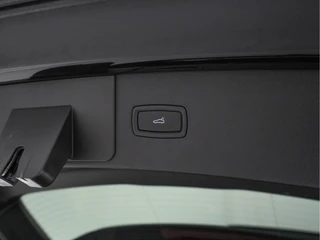 Porsche Cayenne – thumbnail 32