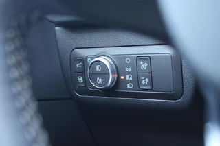 Ford Kuga – thumbnail 23