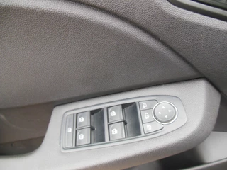 Renault Clio – thumbnail 9