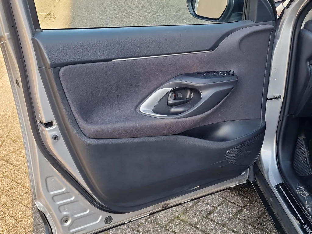 Toyota Yaris Cross – foto 14