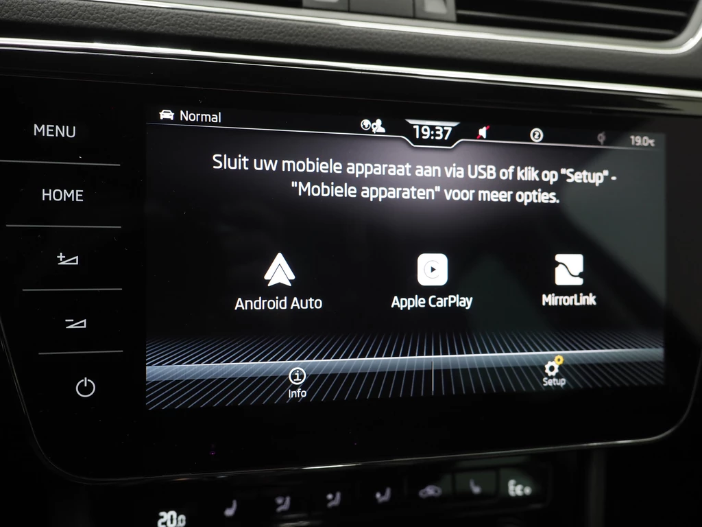 Škoda Superb – foto 30
