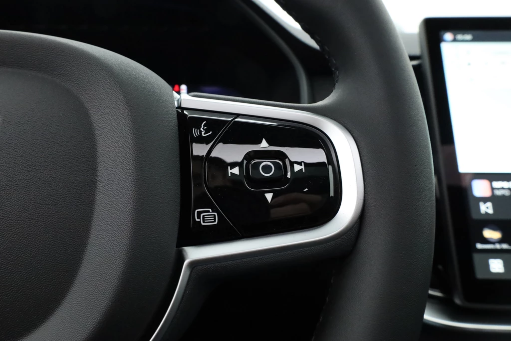 Volvo XC90 – foto 21