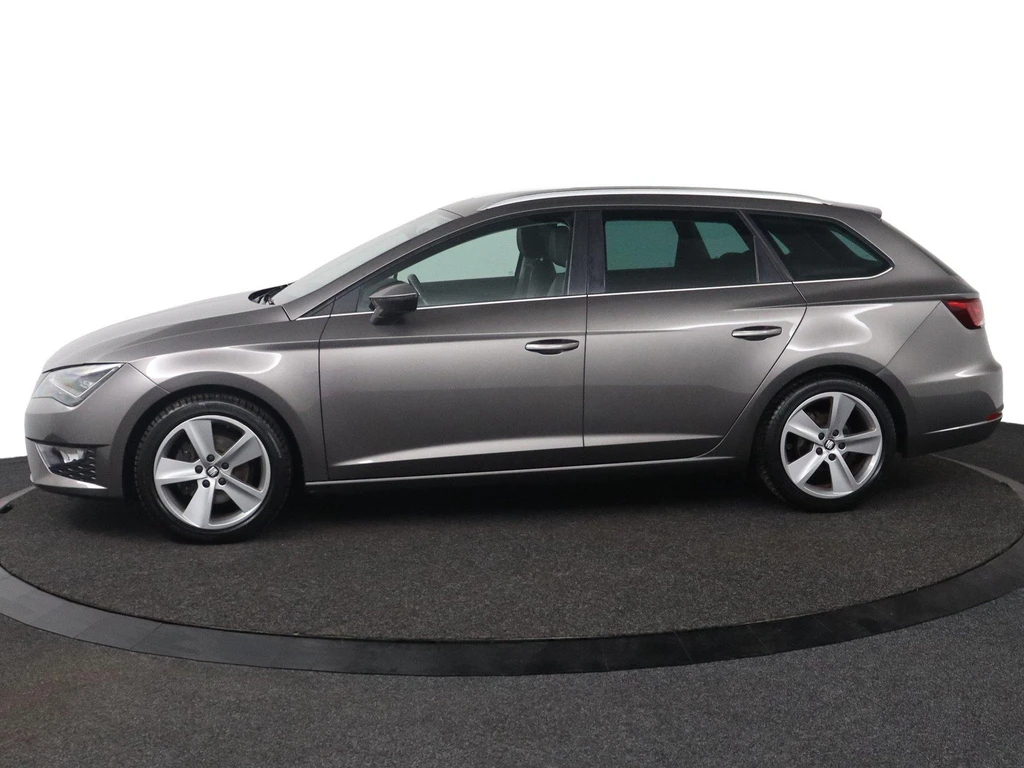 SEAT Leon – foto 2