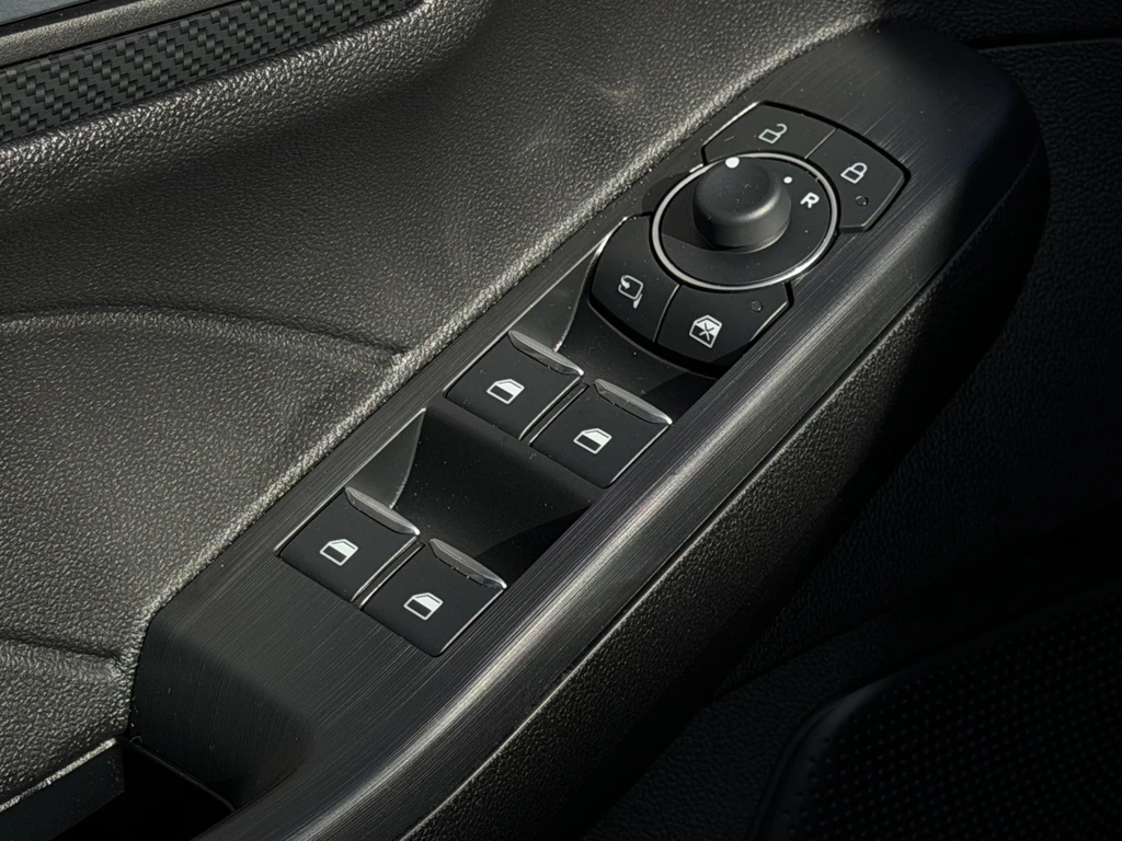 Ford Kuga – foto 30