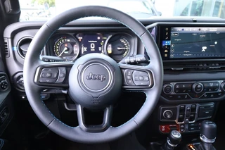 Jeep Wrangler – thumbnail 15