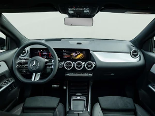 Mercedes-Benz GLA – thumbnail 4