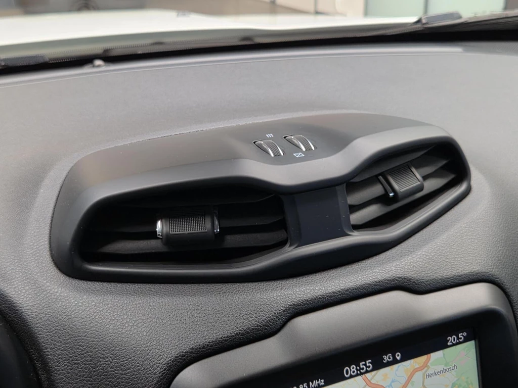 Jeep Renegade – foto 38