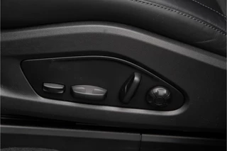 Porsche Macan – thumbnail 26