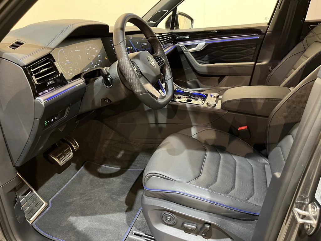 Volkswagen Touareg – foto 16