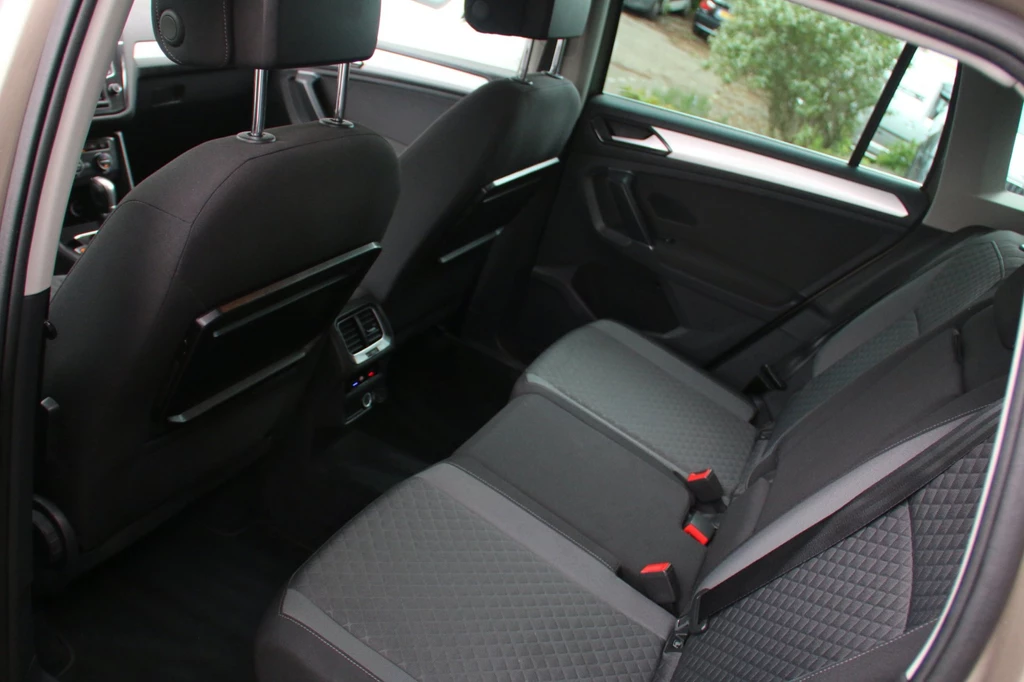 Volkswagen Tiguan – foto 18