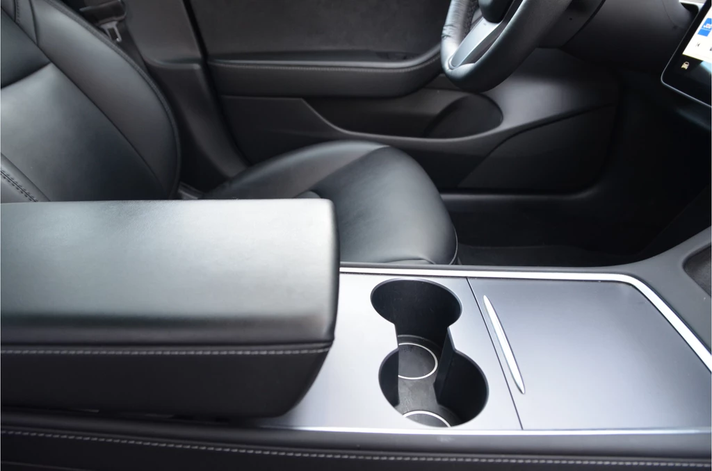 Tesla Model 3 – foto 8