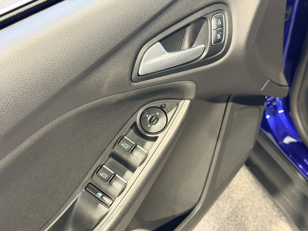 Ford Focus – foto 18