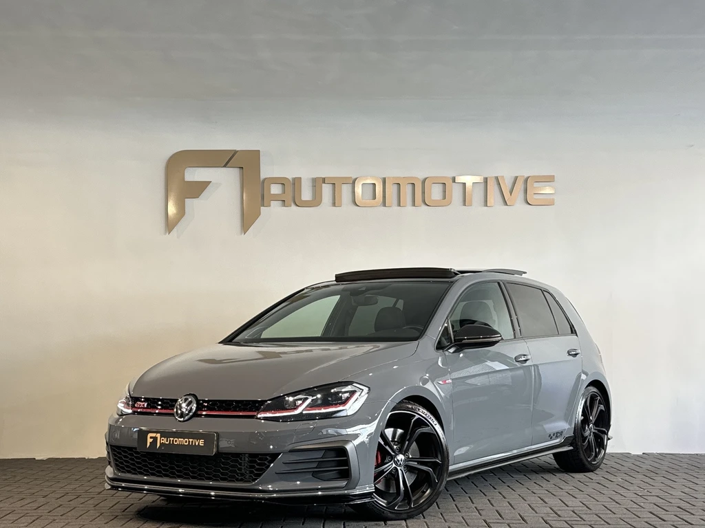 Volkswagen Golf – foto 1