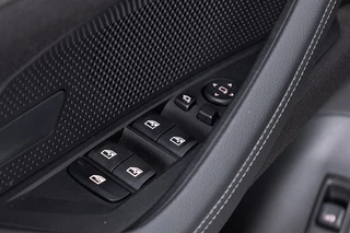 BMW i4 – thumbnail 21