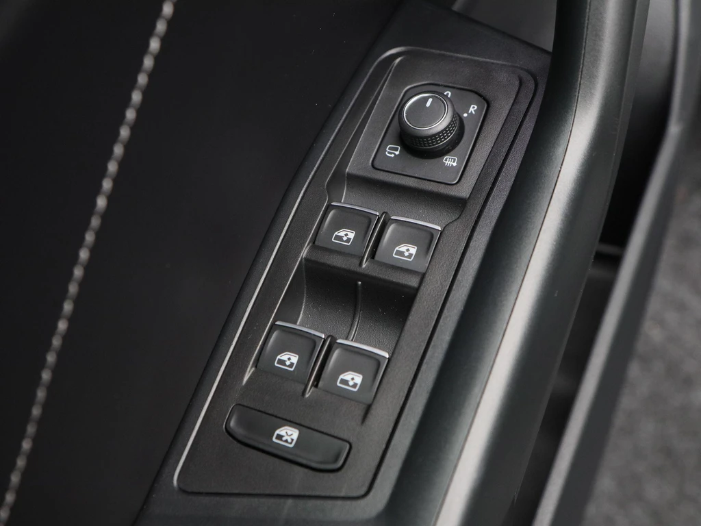 Volkswagen T-Roc – foto 21