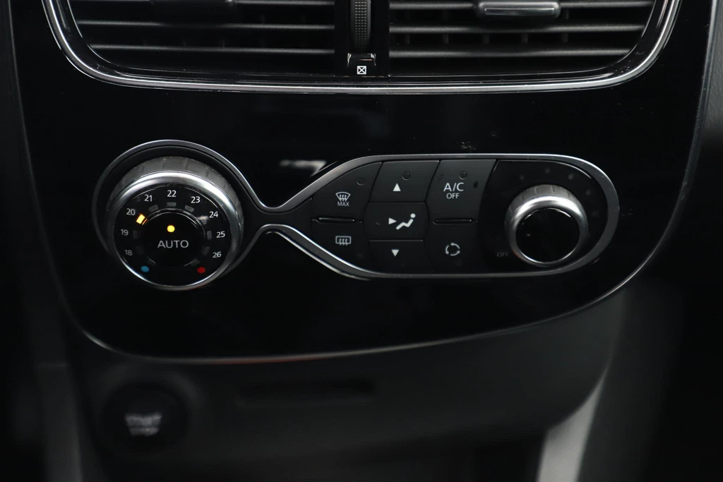 Renault Clio – foto 10
