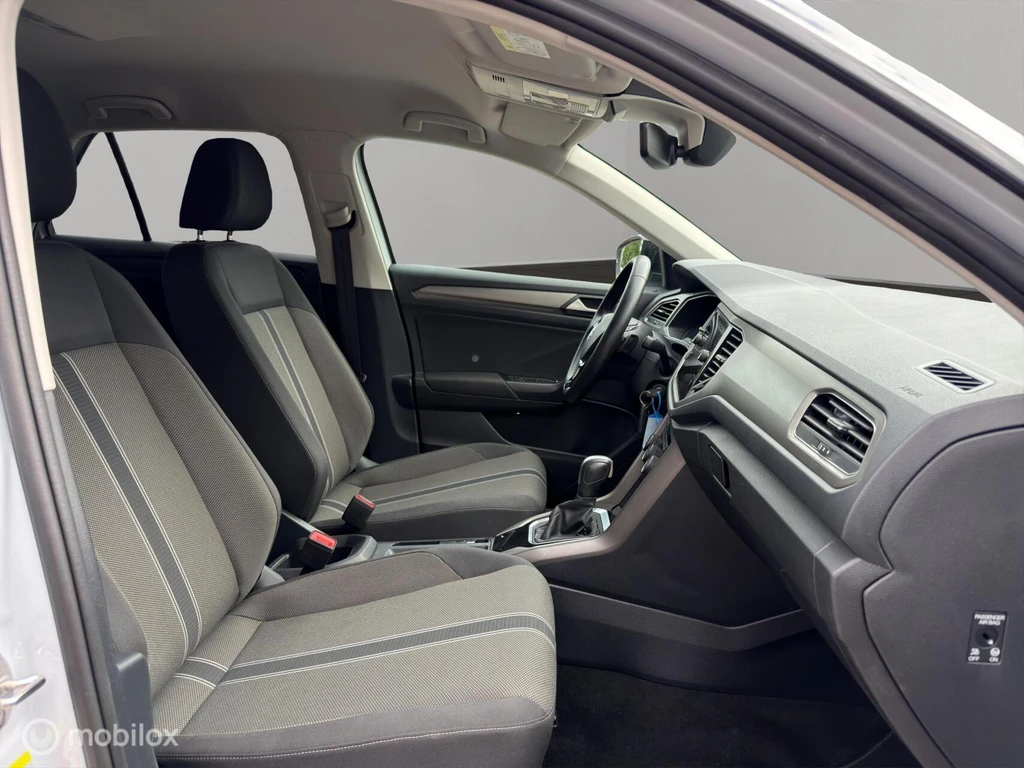Volkswagen T-Roc – foto 16