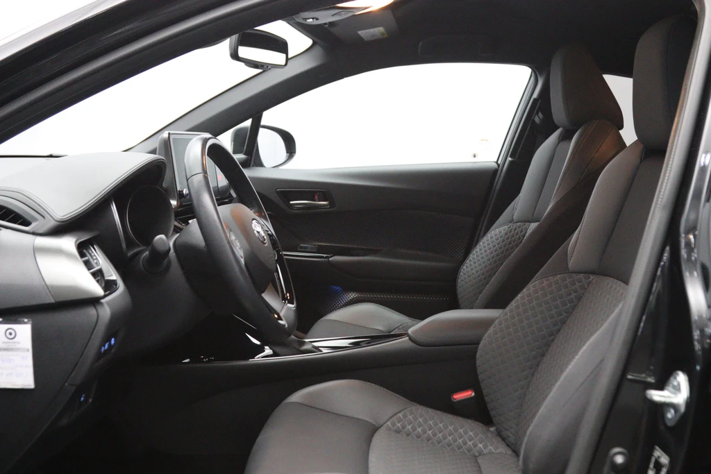 Toyota C-HR – foto 13