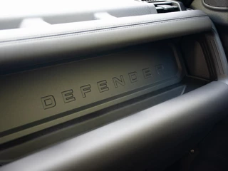 Land Rover Defender – thumbnail 45