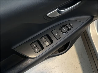 Kia Stonic – thumbnail 26