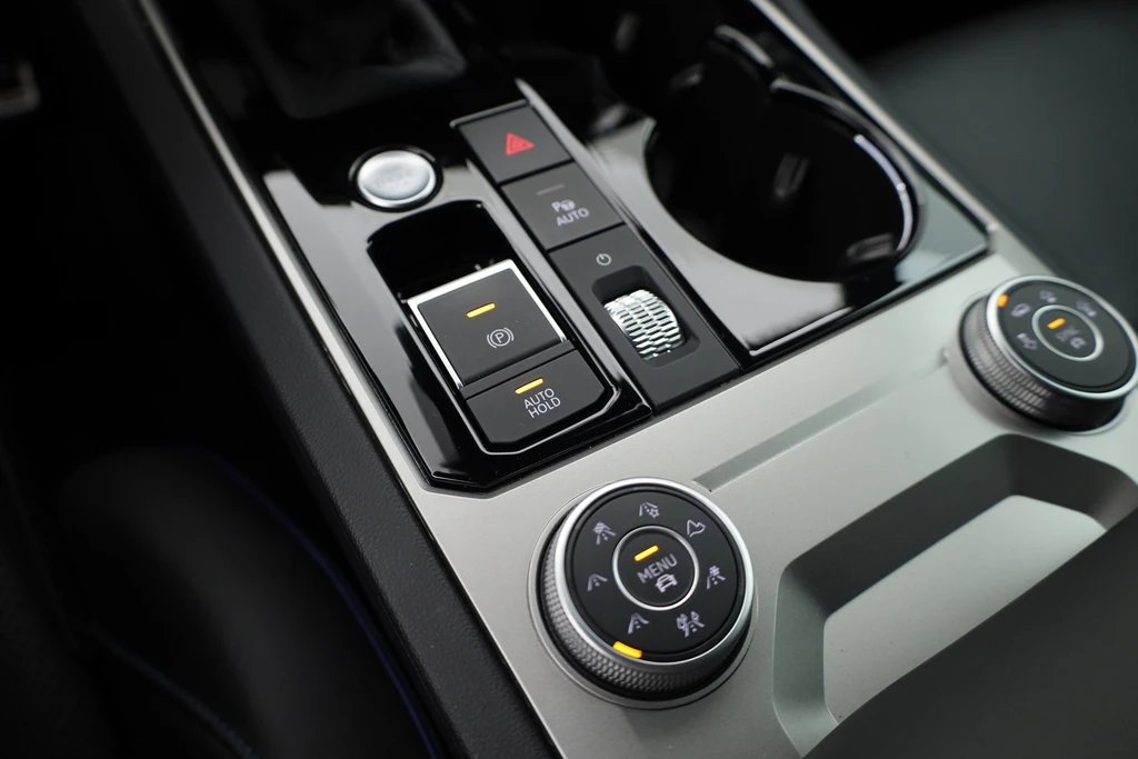 Volkswagen Touareg – foto 52