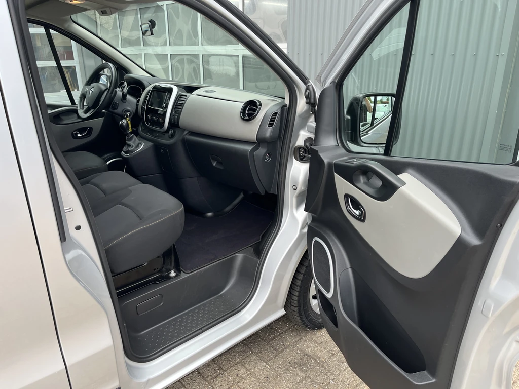 Renault Trafic – foto 29